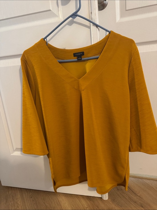 Ann Taylor Factory Tops - Ann Taylor Factory Mustard V-Neck Tunic with Front Pleat